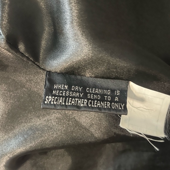 Wilson’s Leather Jacket - Picture 9 of 12